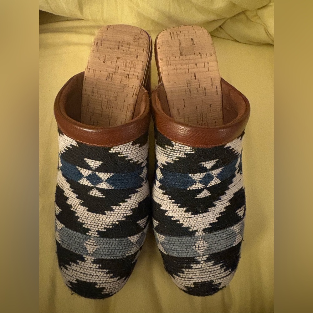 Korks Kork Ease Lori Slip On Fabric Aztec Clog Mule Block Heel Platform Shoe 8.0